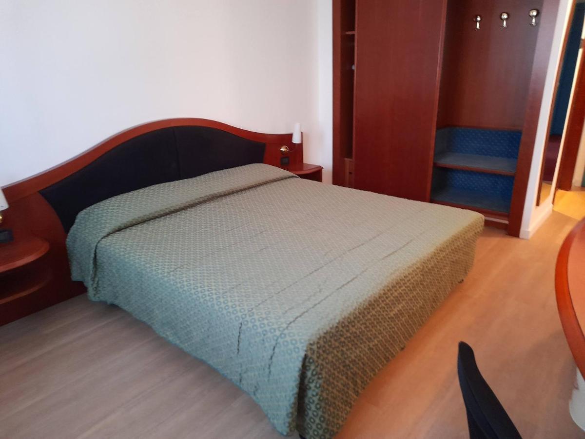 Donizetti 3* Lallio