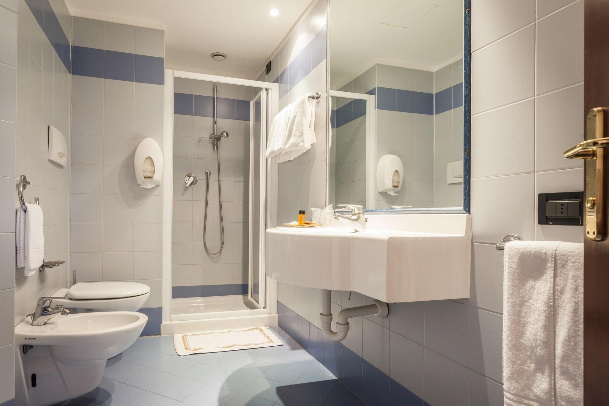 Hotel Donizetti 3*